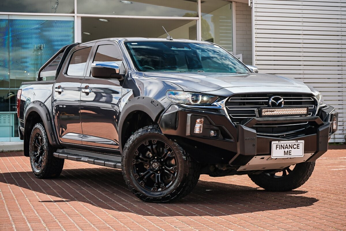 Mazda Bt-50 image 1