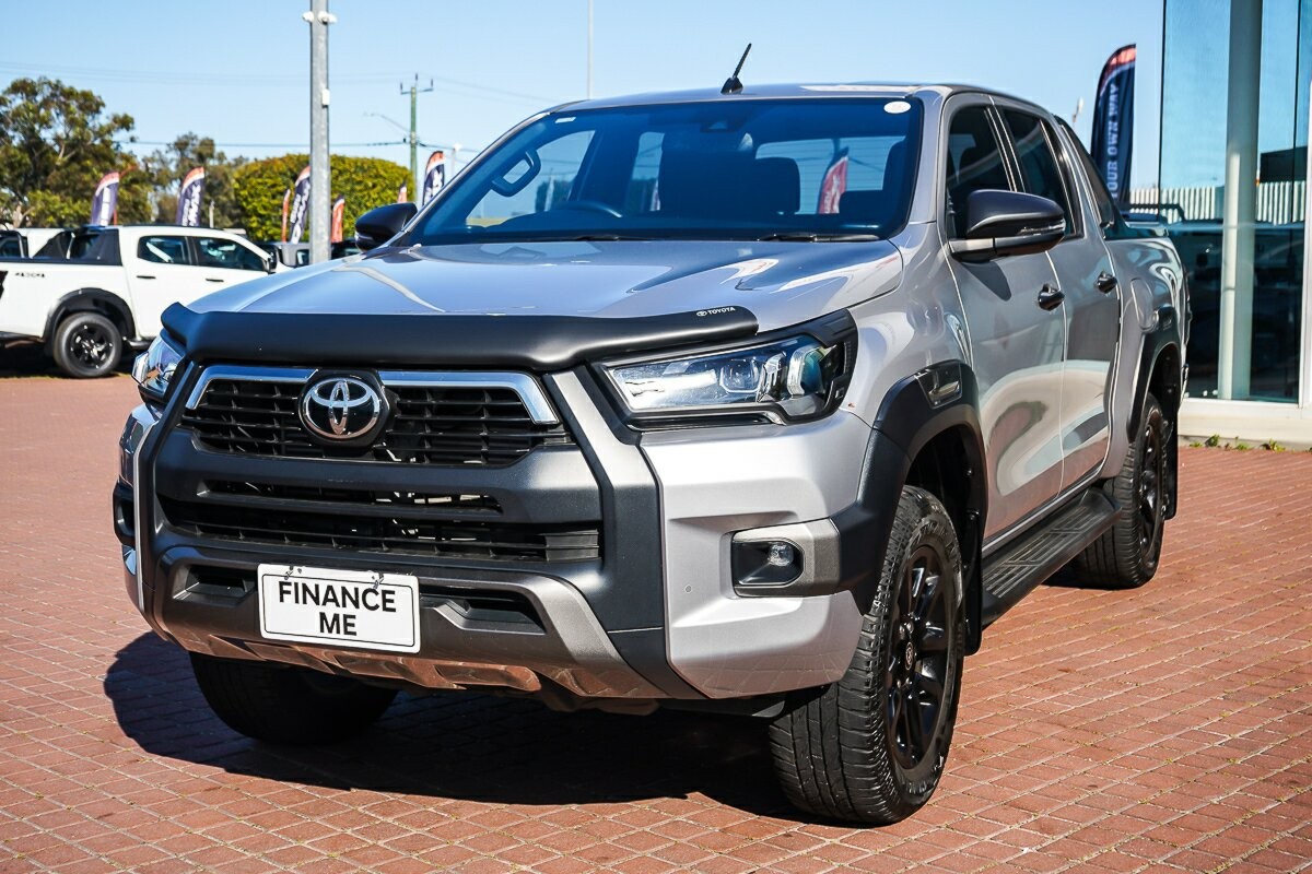 Toyota Hilux image 4