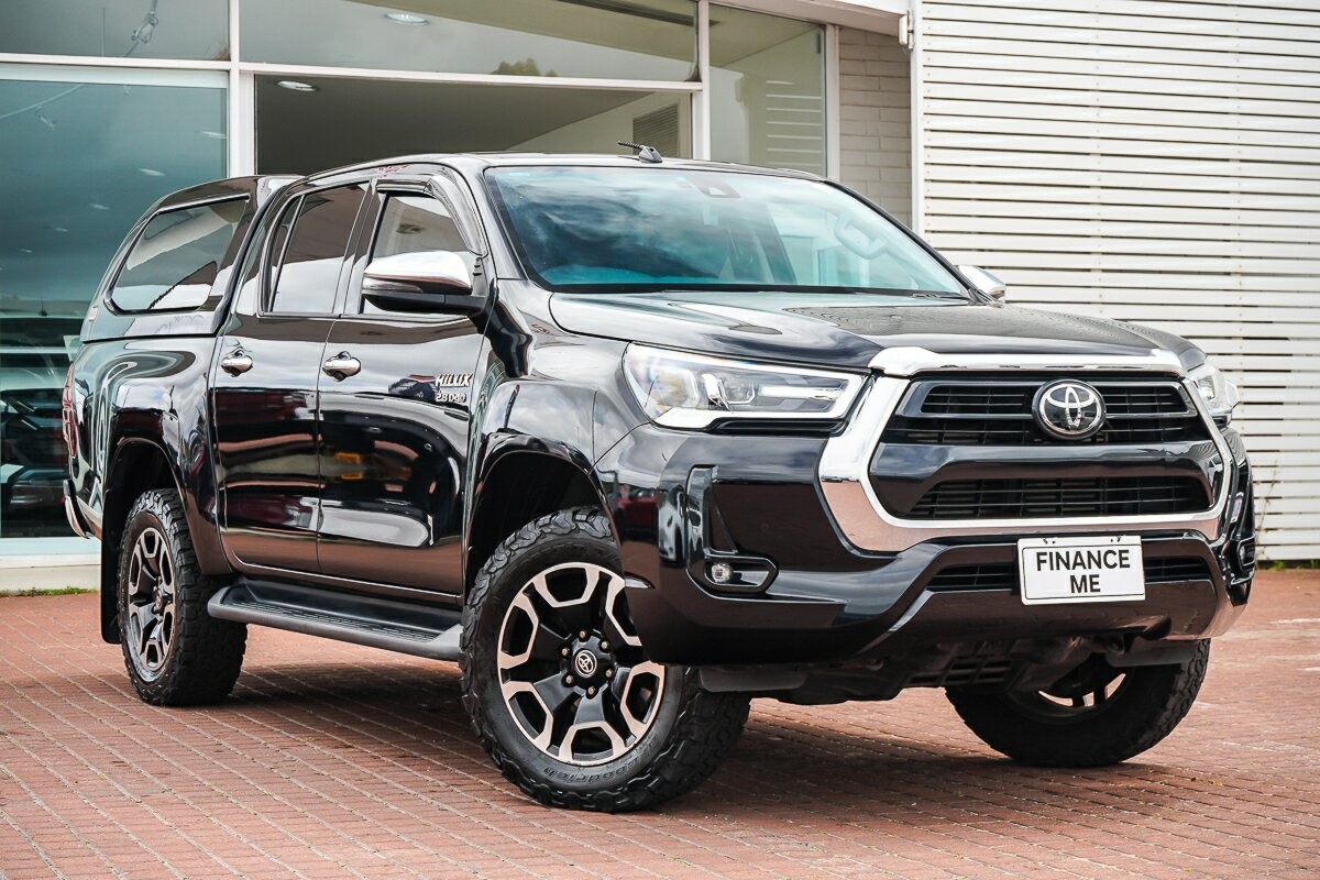 Toyota Hilux image 1