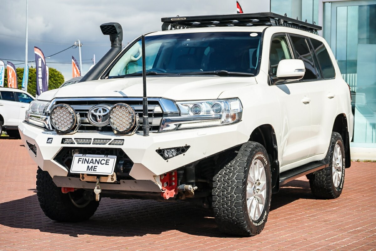 Toyota Landcruiser image 4