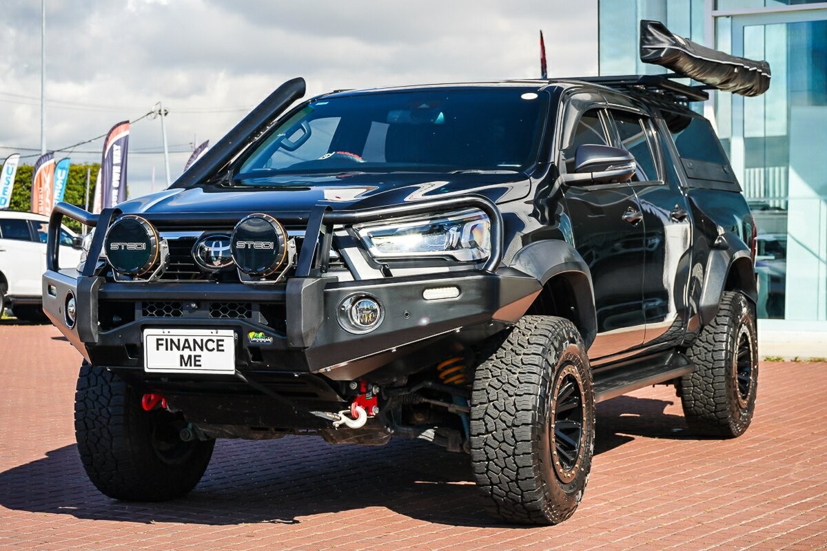 Toyota Hilux image 4