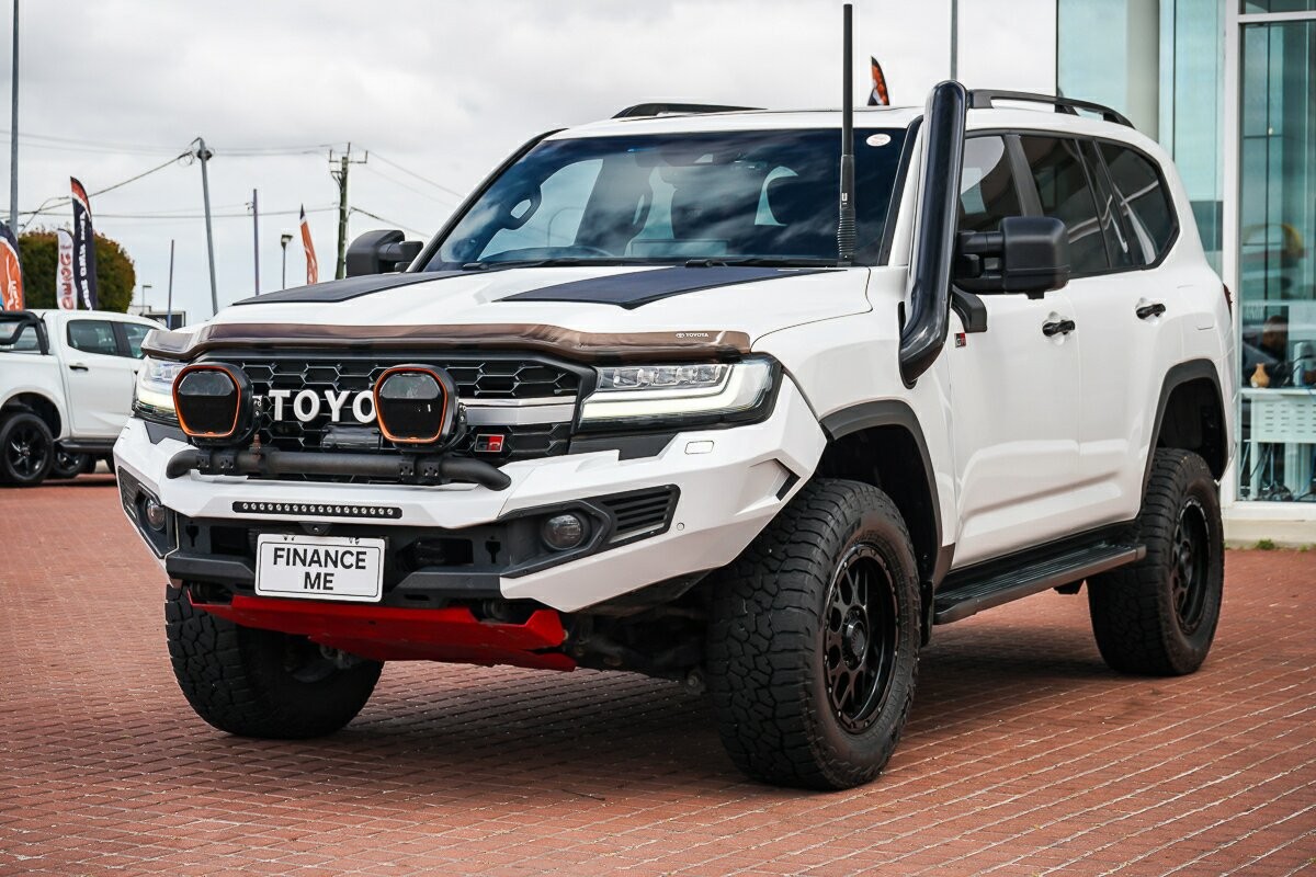 Toyota Landcruiser image 4