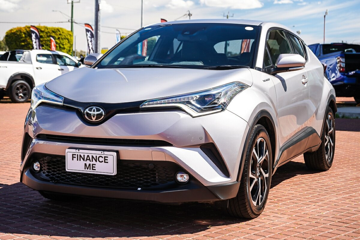 Toyota C-hr image 4