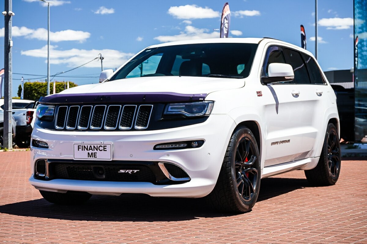 Jeep Grand Cherokee image 4