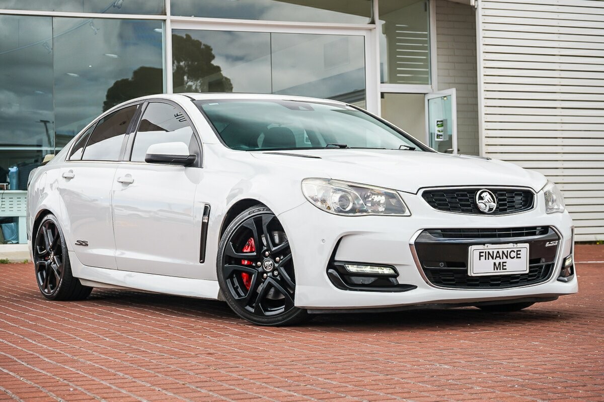 Holden Commodore image 1
