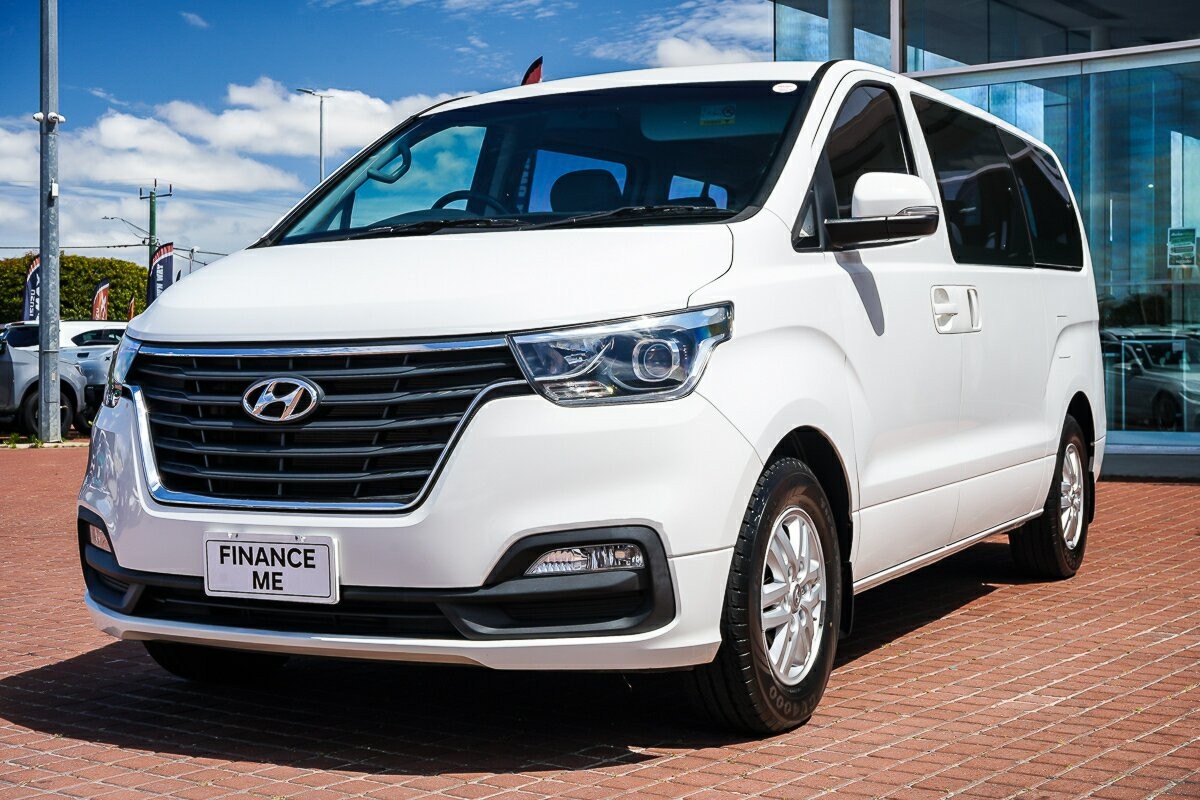 Hyundai Imax image 4