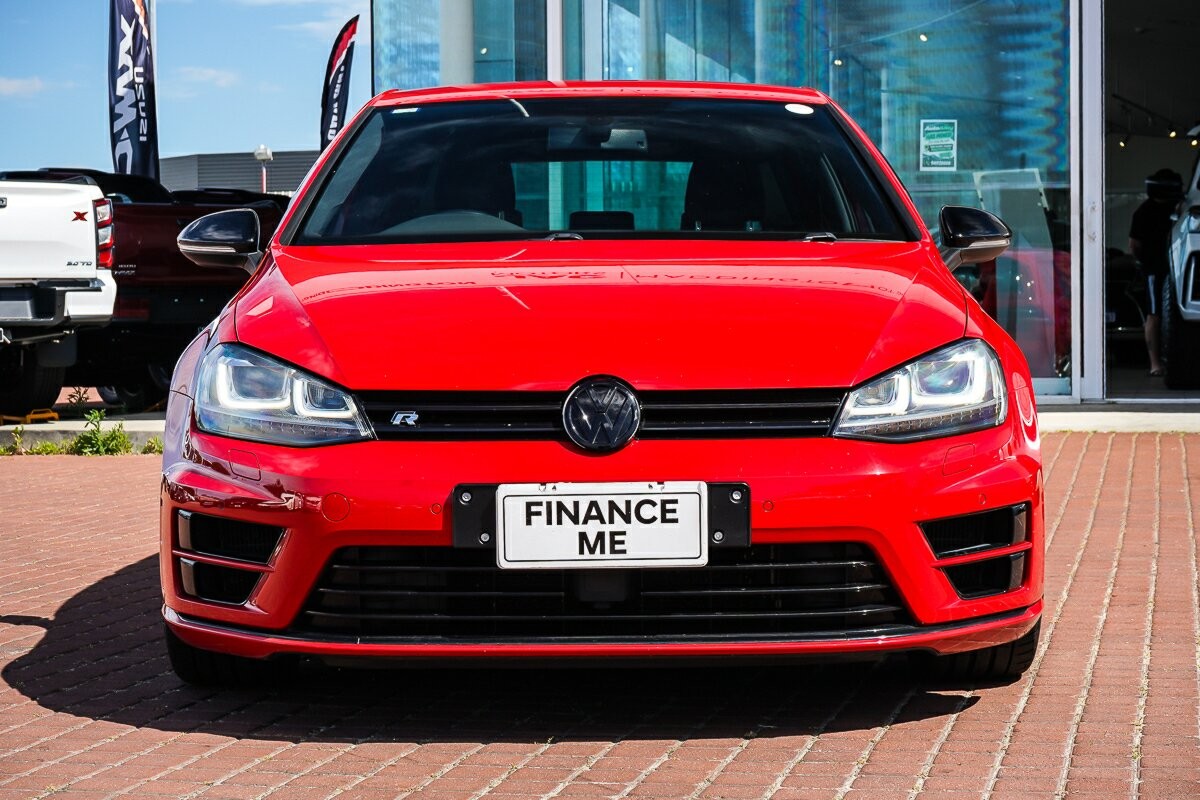 Volkswagen Golf image 3