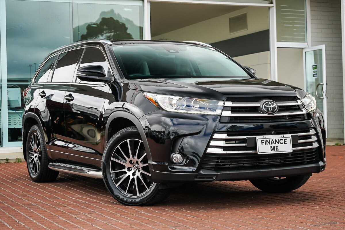 Toyota Kluger image 1