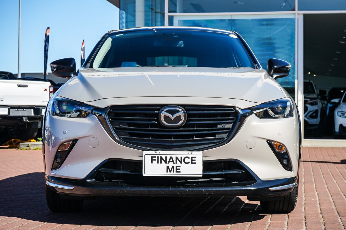 Mazda Cx-3 image 3