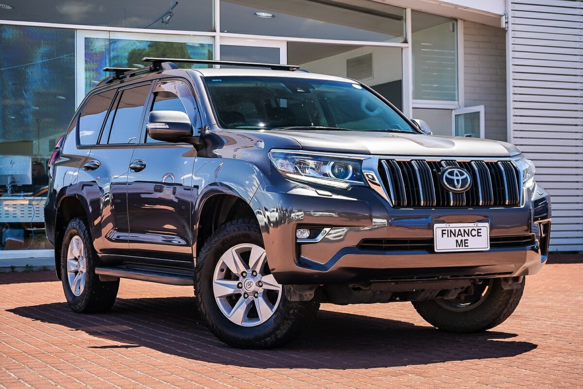 Toyota Landcruiser Prado image 1