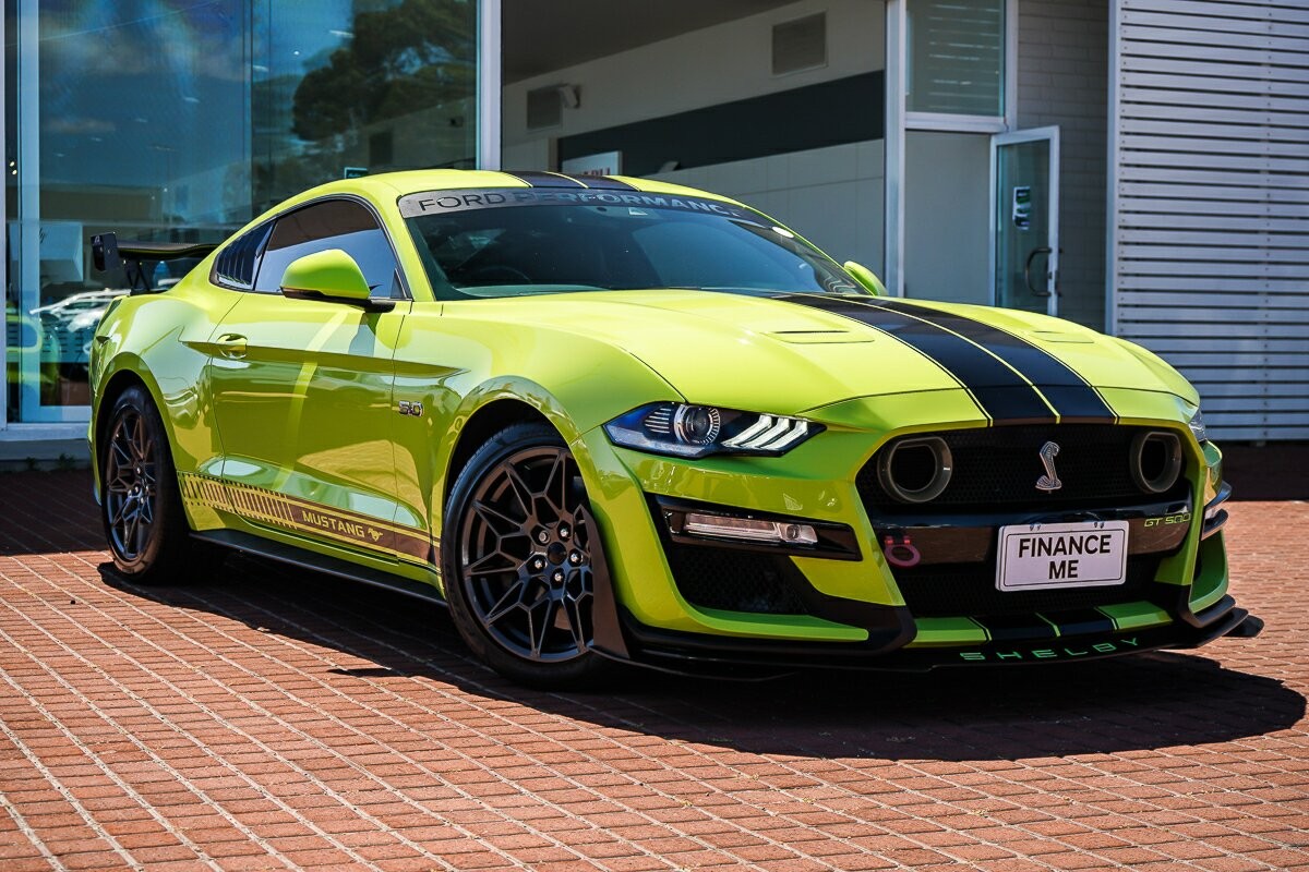 Ford Mustang image 1