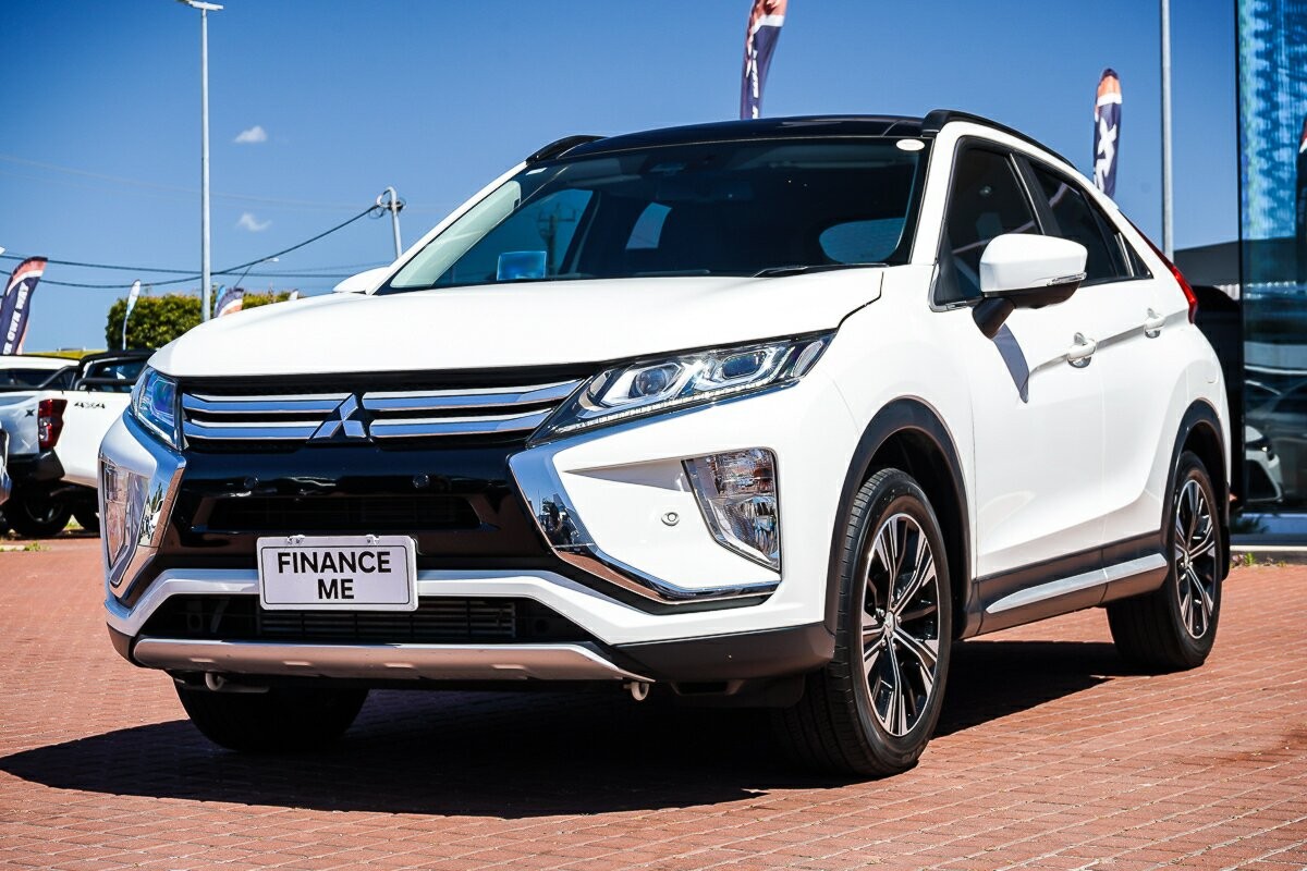 Mitsubishi Eclipse Cross image 4