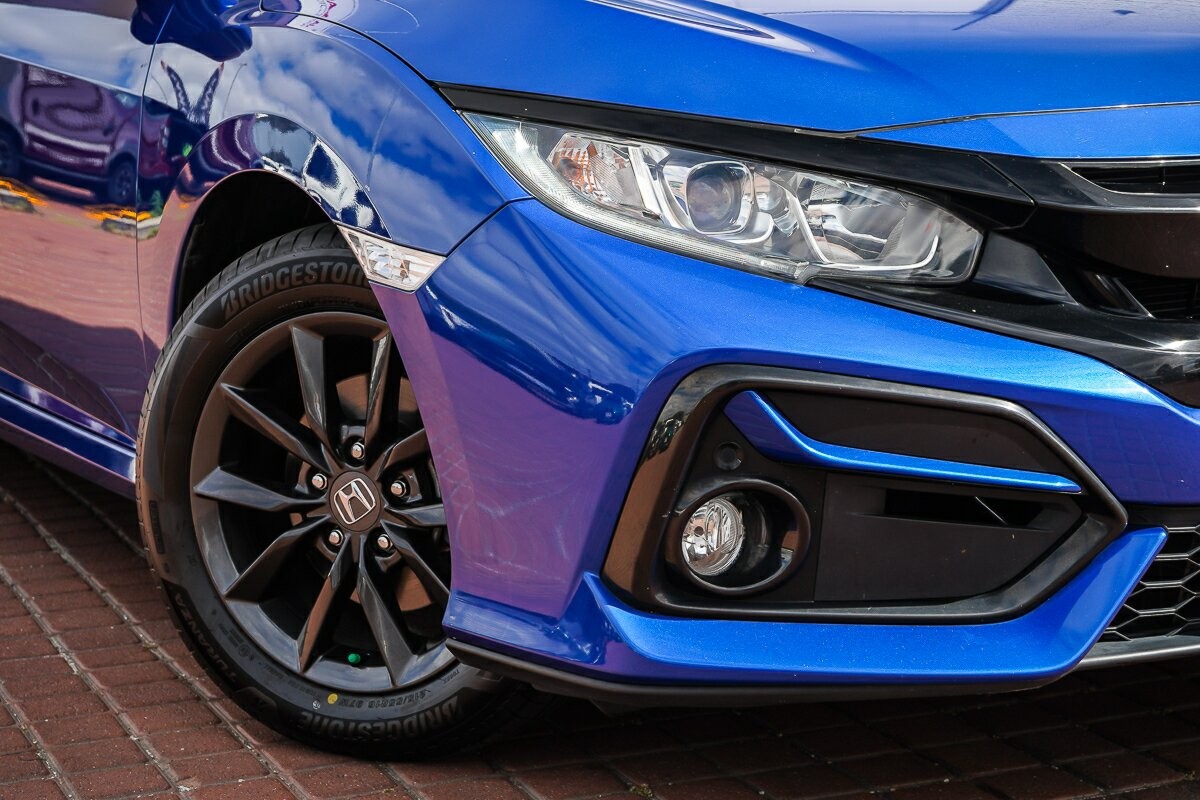 Honda Civic image 2