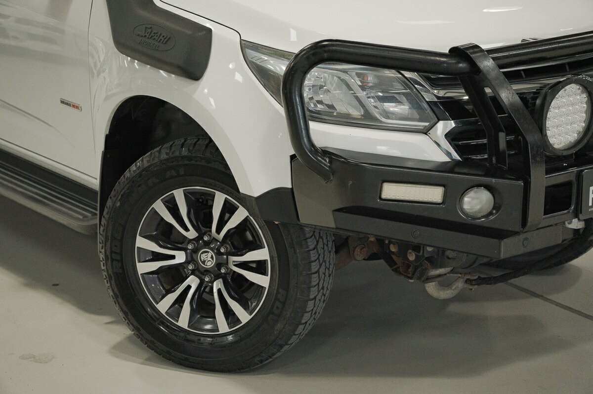 Holden Colorado image 2