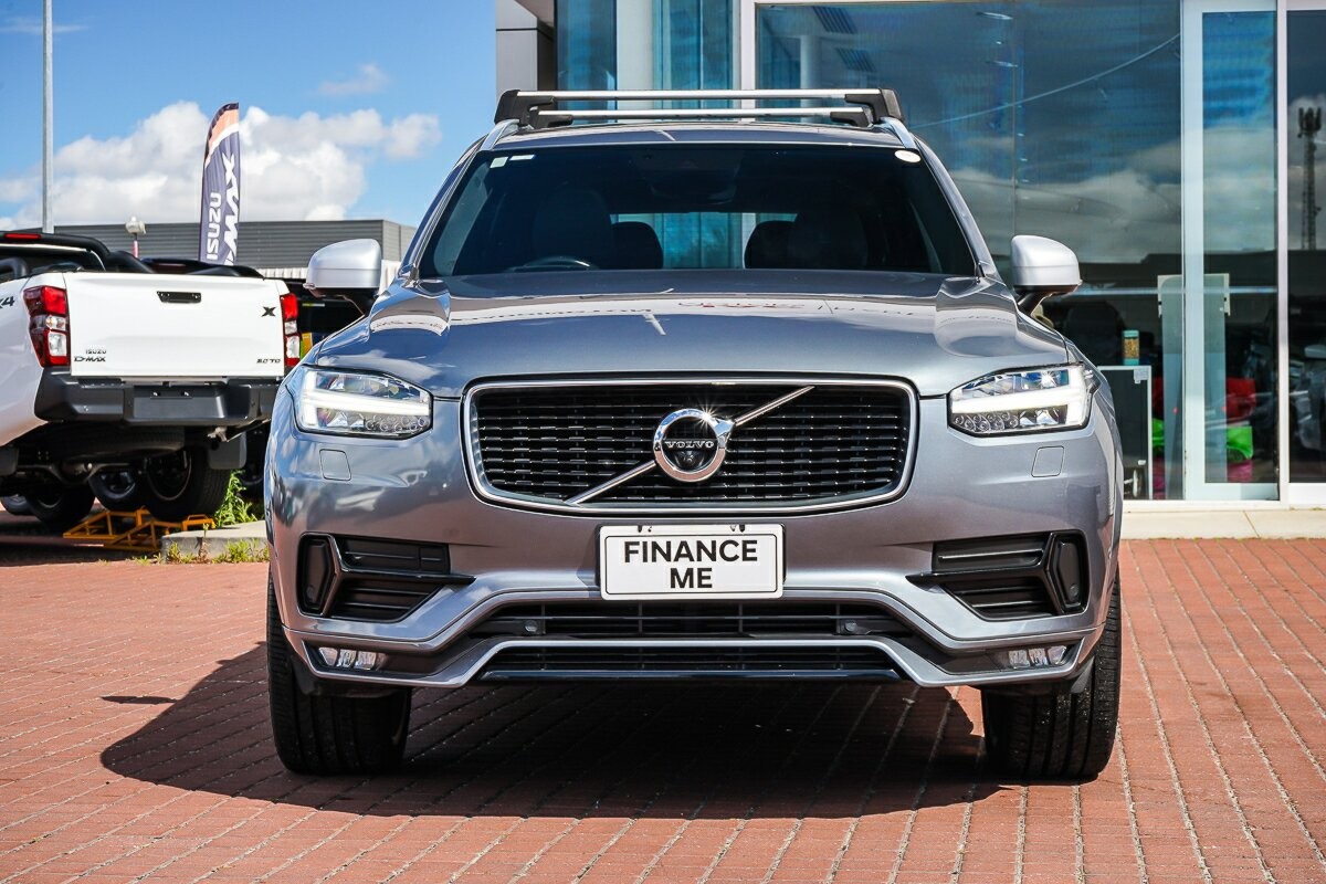 Volvo Xc90 image 3