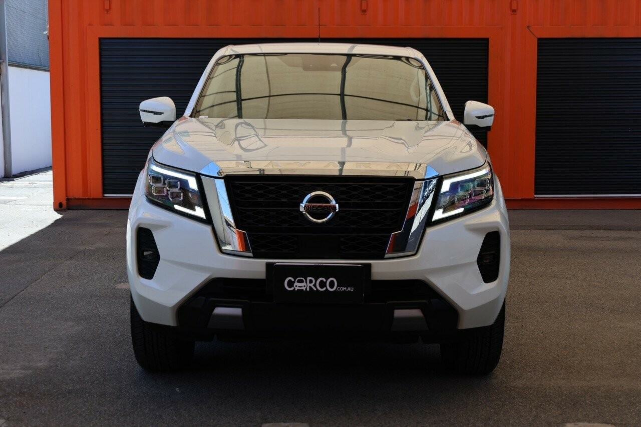 Nissan Navara image 3