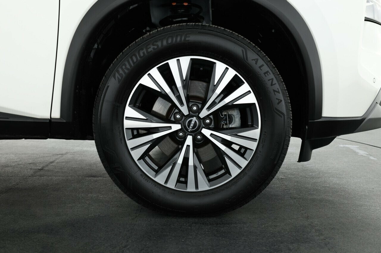 Nissan X-trail image 4