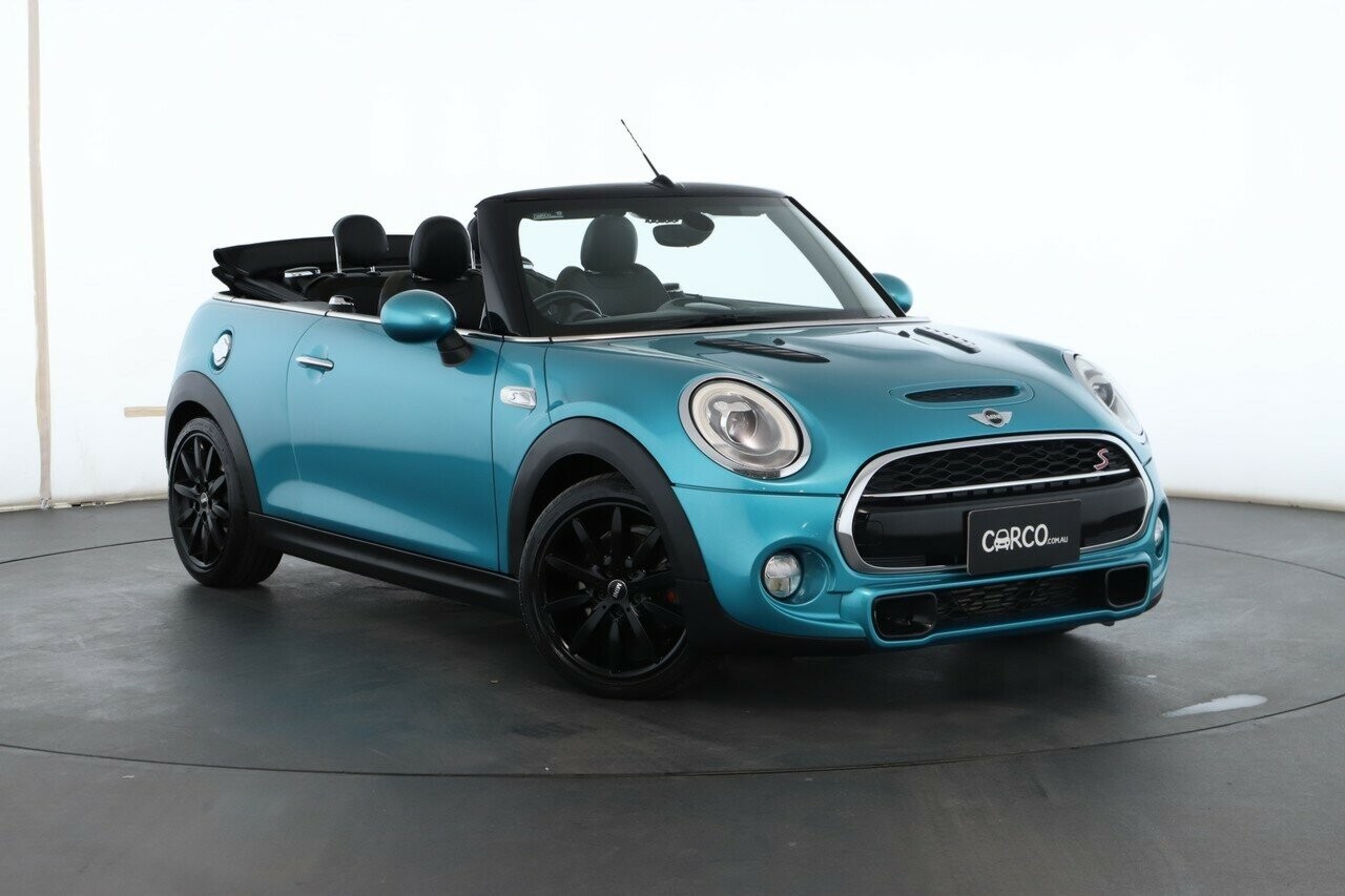 Mini Convertible image 1