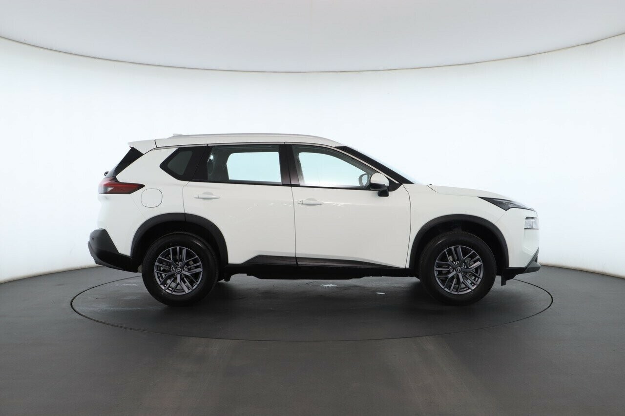 Nissan X-trail image 3