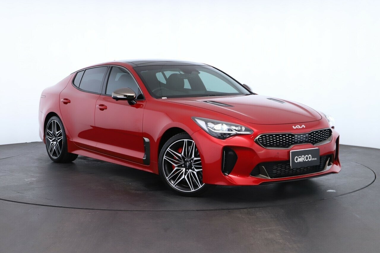 Kia Stinger image 1