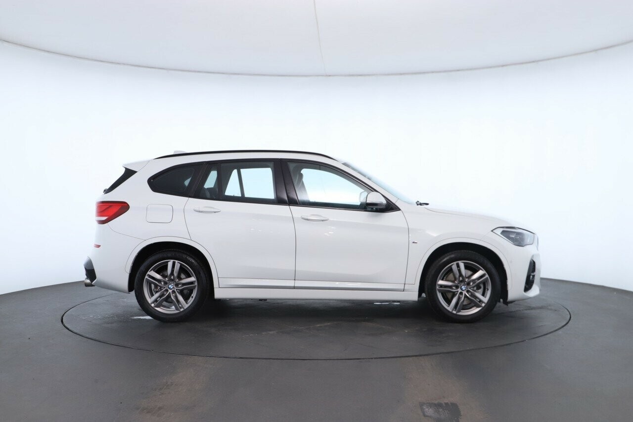 BMW X1 image 3