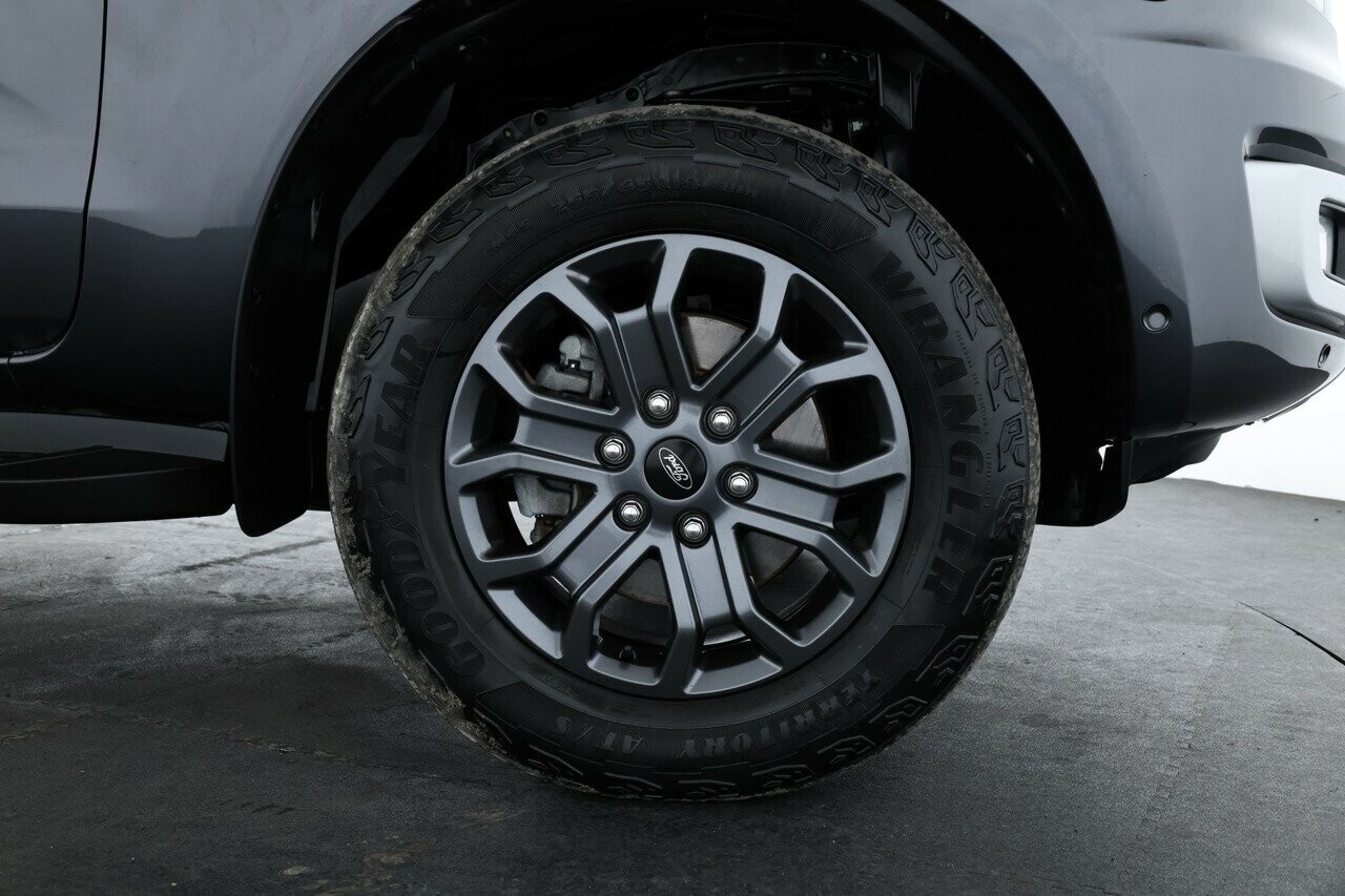 Ford Everest image 4