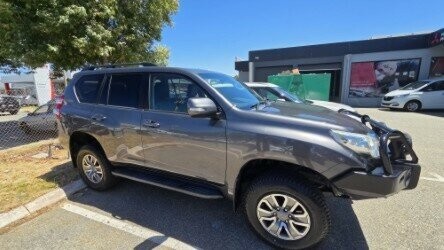 Toyota Landcruiser Prado image 1