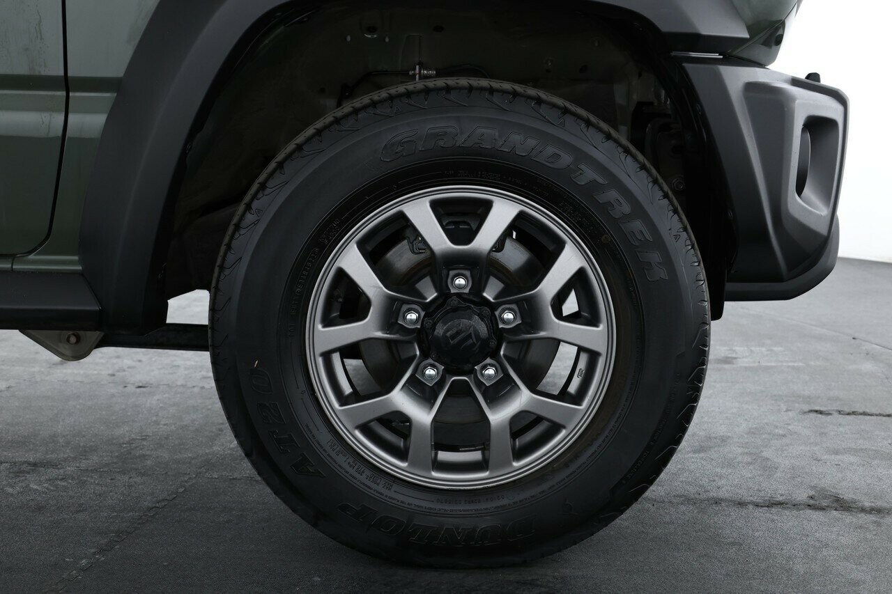 Suzuki Jimny image 4