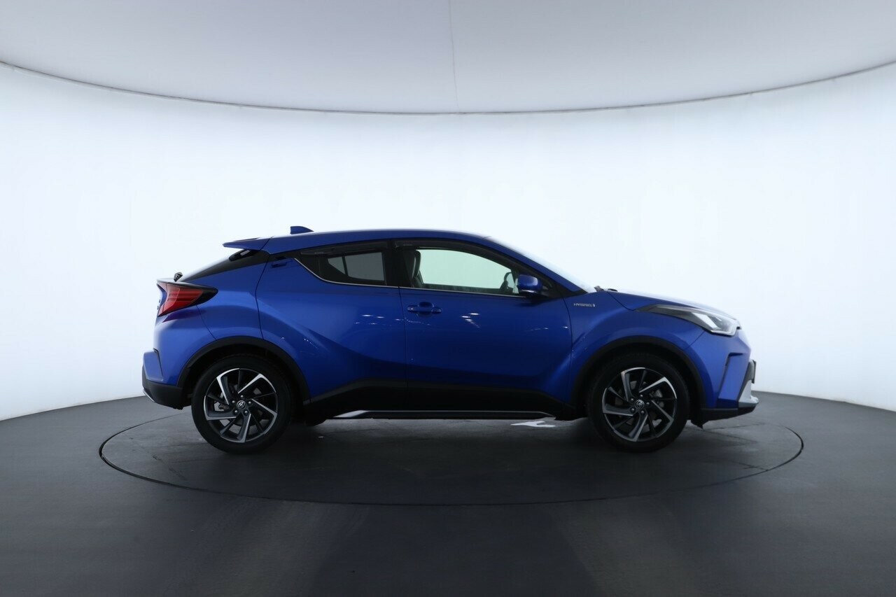 Toyota C-hr image 3