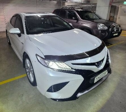 Toyota Camry image 1