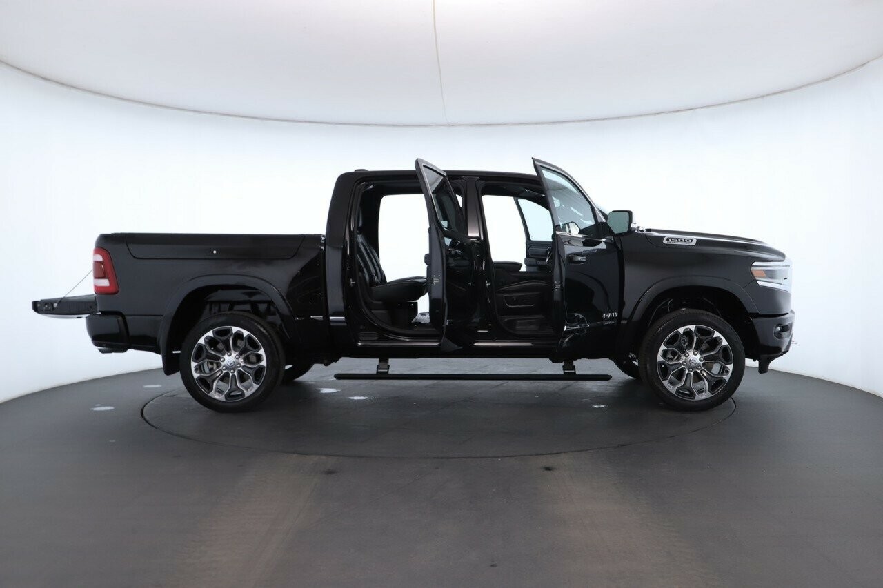 Ram 1500 image 3