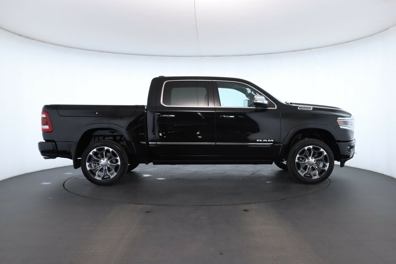 Ram 1500 image 4