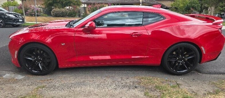 Chevrolet Camaro image 4