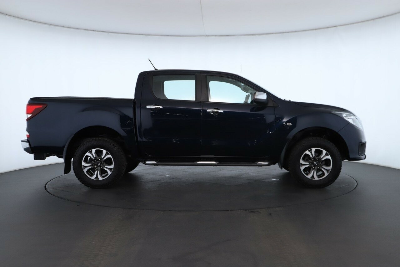 Mazda Bt-50 image 3