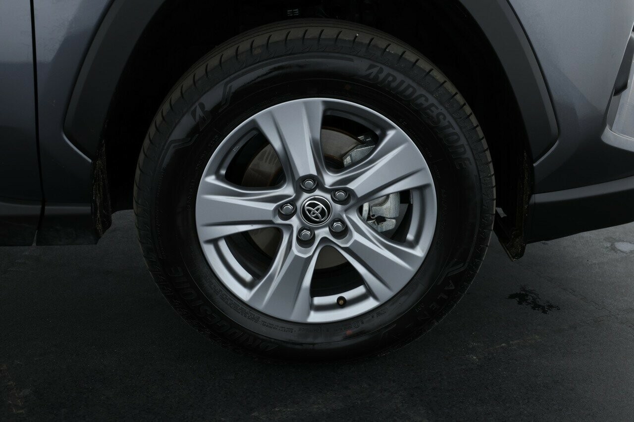 Toyota Rav4 image 4