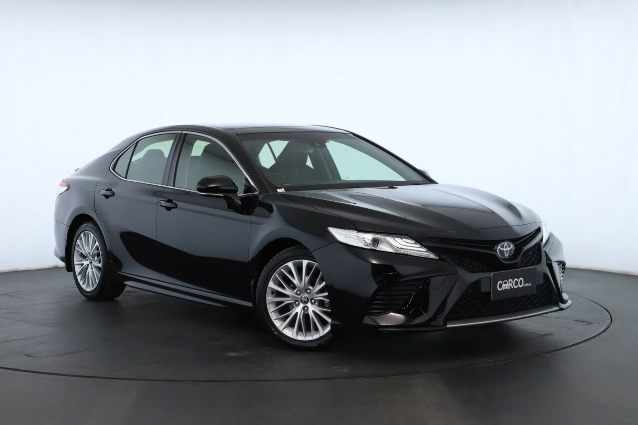 Toyota Camry image 1