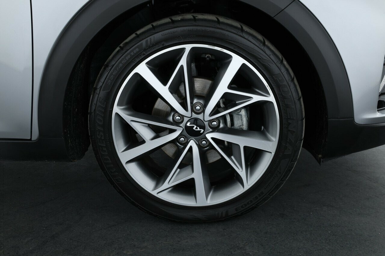 Kia Niro image 4