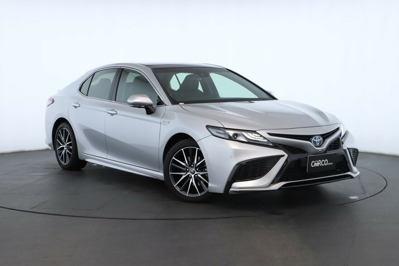 Toyota Camry image 1