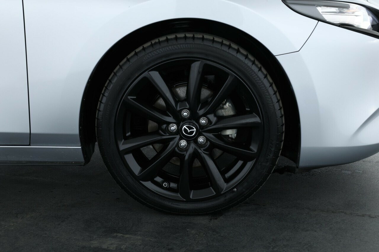Mazda 3 image 4