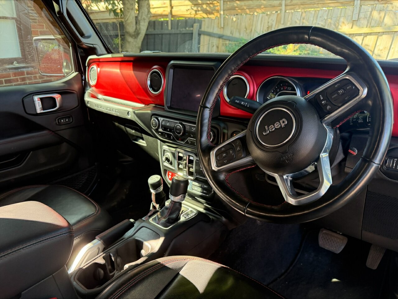 Jeep Wrangler image 4