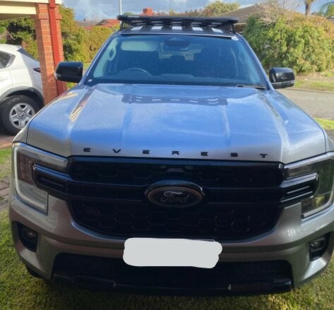 Ford Everest image 1