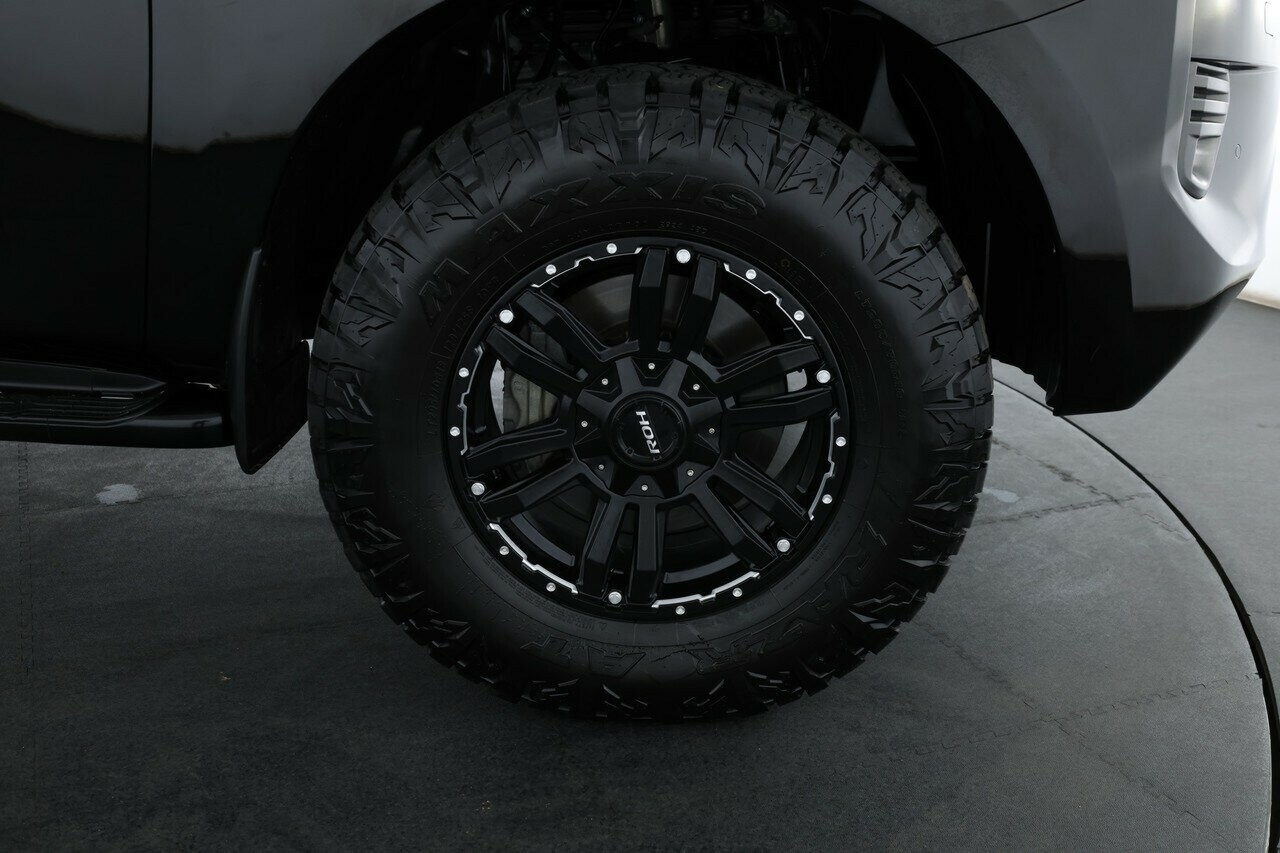 Nissan Patrol image 4