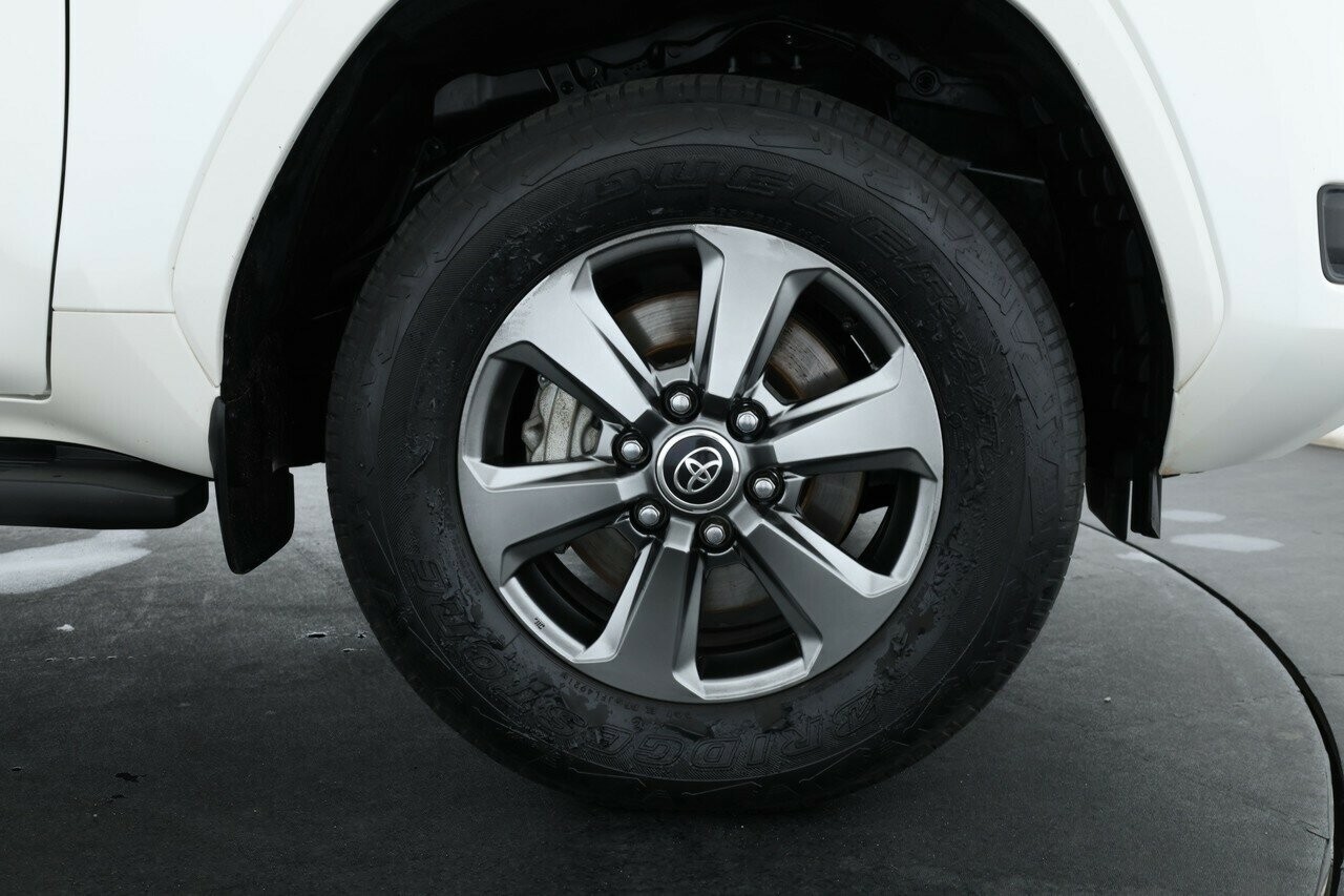 Toyota Landcruiser image 4