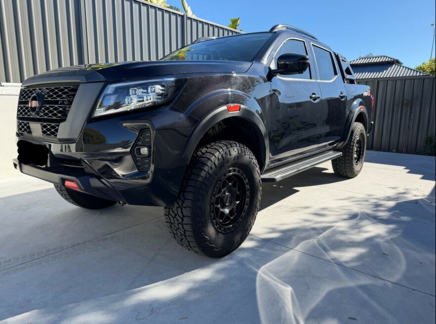 Nissan Navara image 3