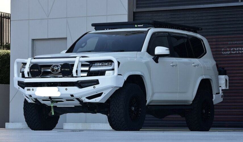 Toyota Landcruiser image 3