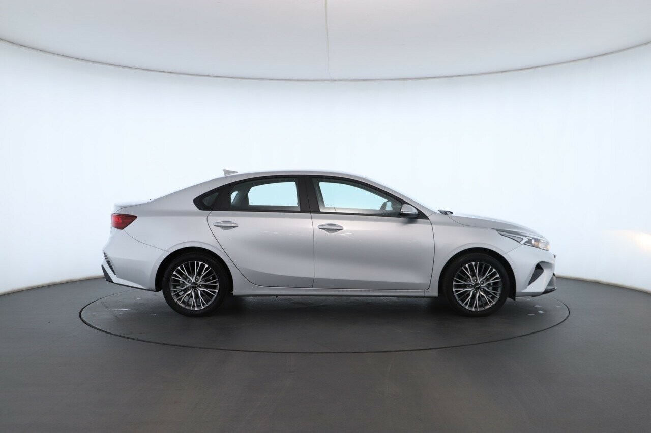 Kia Cerato image 3