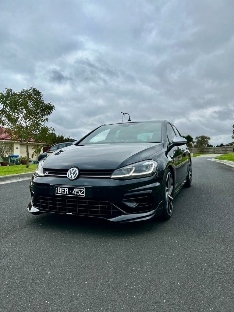 Volkswagen Golf image 1