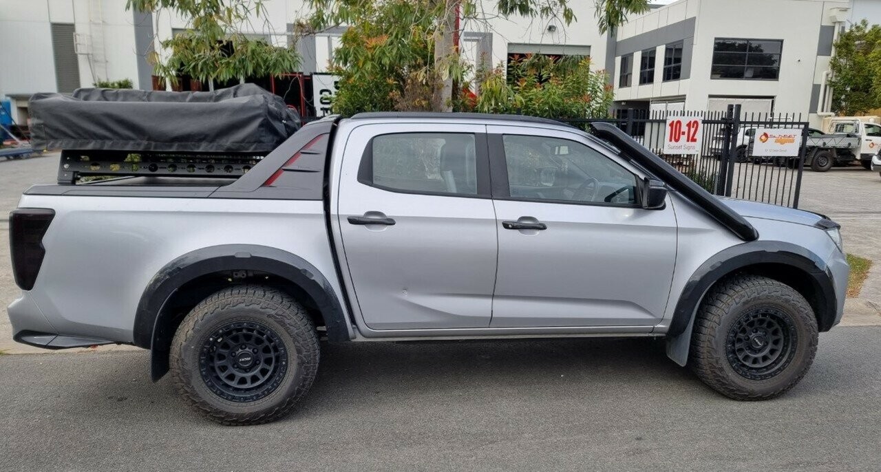 Isuzu D-max image 3