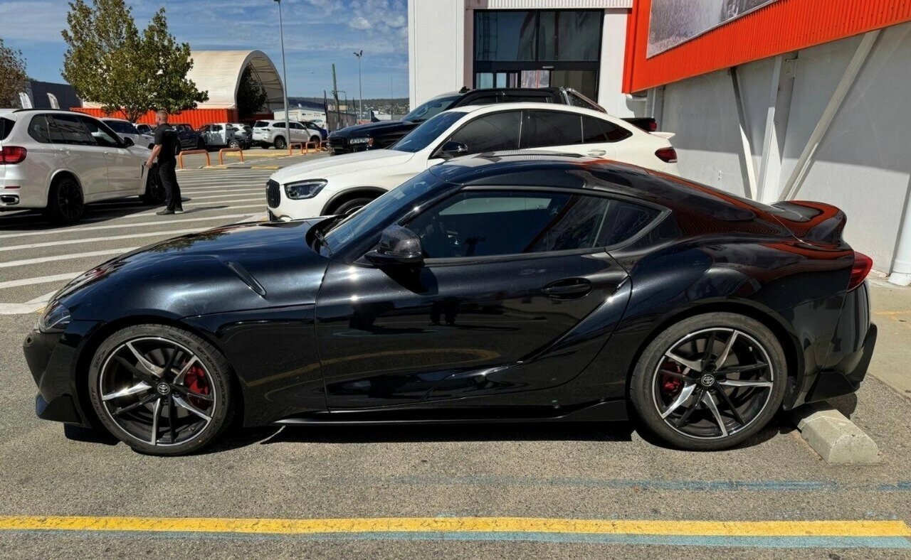 Toyota Supra image 1