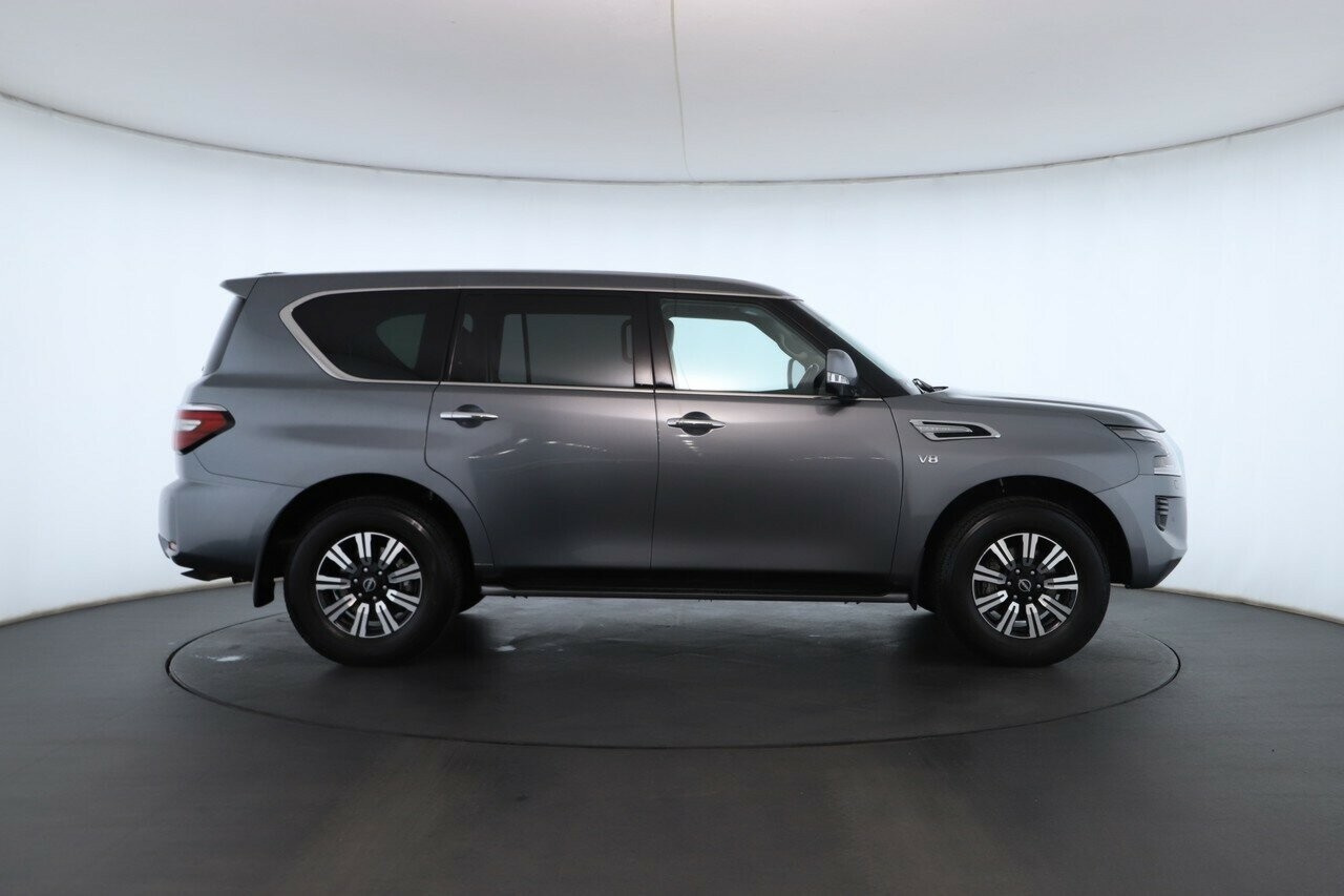 Nissan Patrol image 3